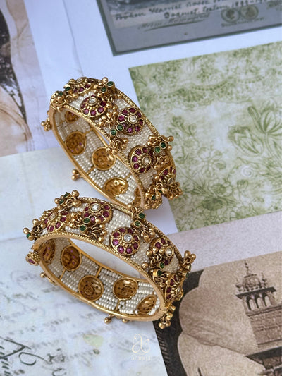 Navisha Pearl Openable Bangles- Set of 2