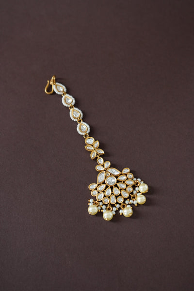 Aaradhya Kundan Maangtika - White