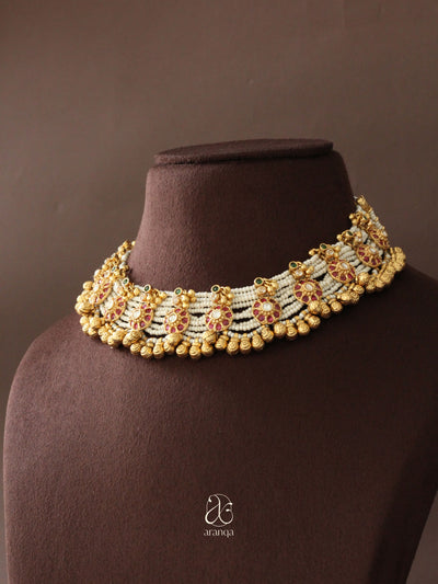 Brinda Pearl Necklace Set