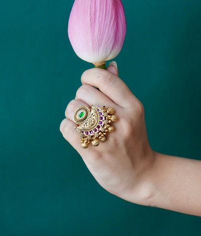 Saraya Antique Ring
