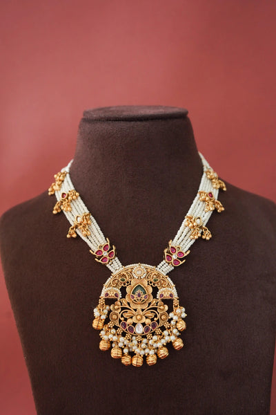 Chaitali Antique Necklace Set