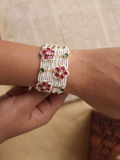 Siya Pearl Floral Bracelet