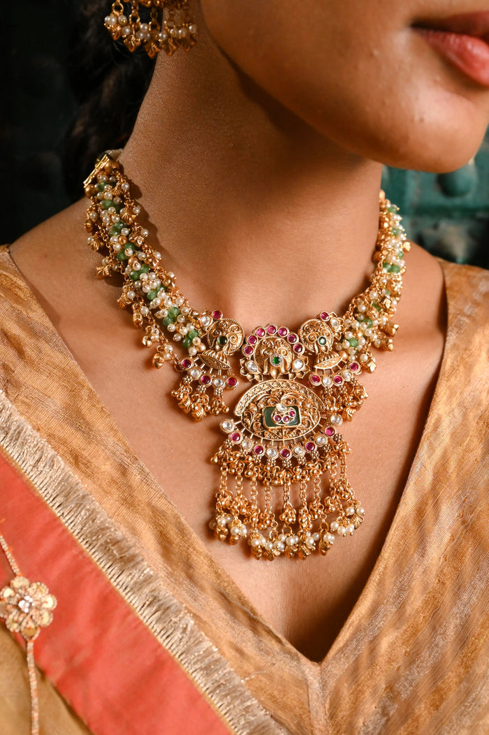 Yushika Antique Necklace Set