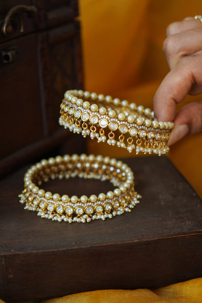 Devanshi Kundan Bangles- Set of 2