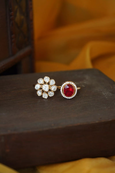 Sarikae Moissanite Ring