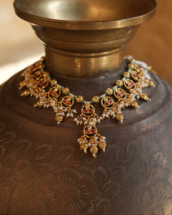 Inyara Antique Necklace Set