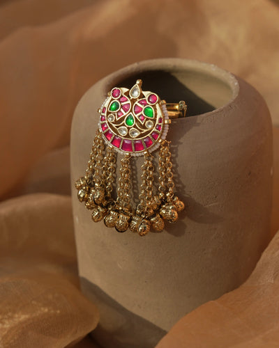 Mehira Kundan Cascade Ring