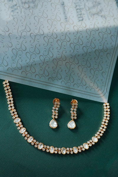 Sivika Necklace Set