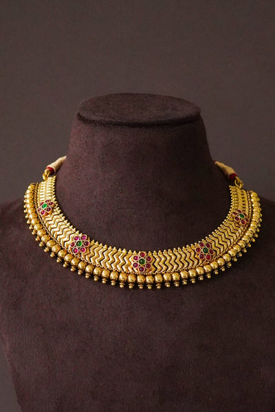 Nivitha Antique Necklace Set